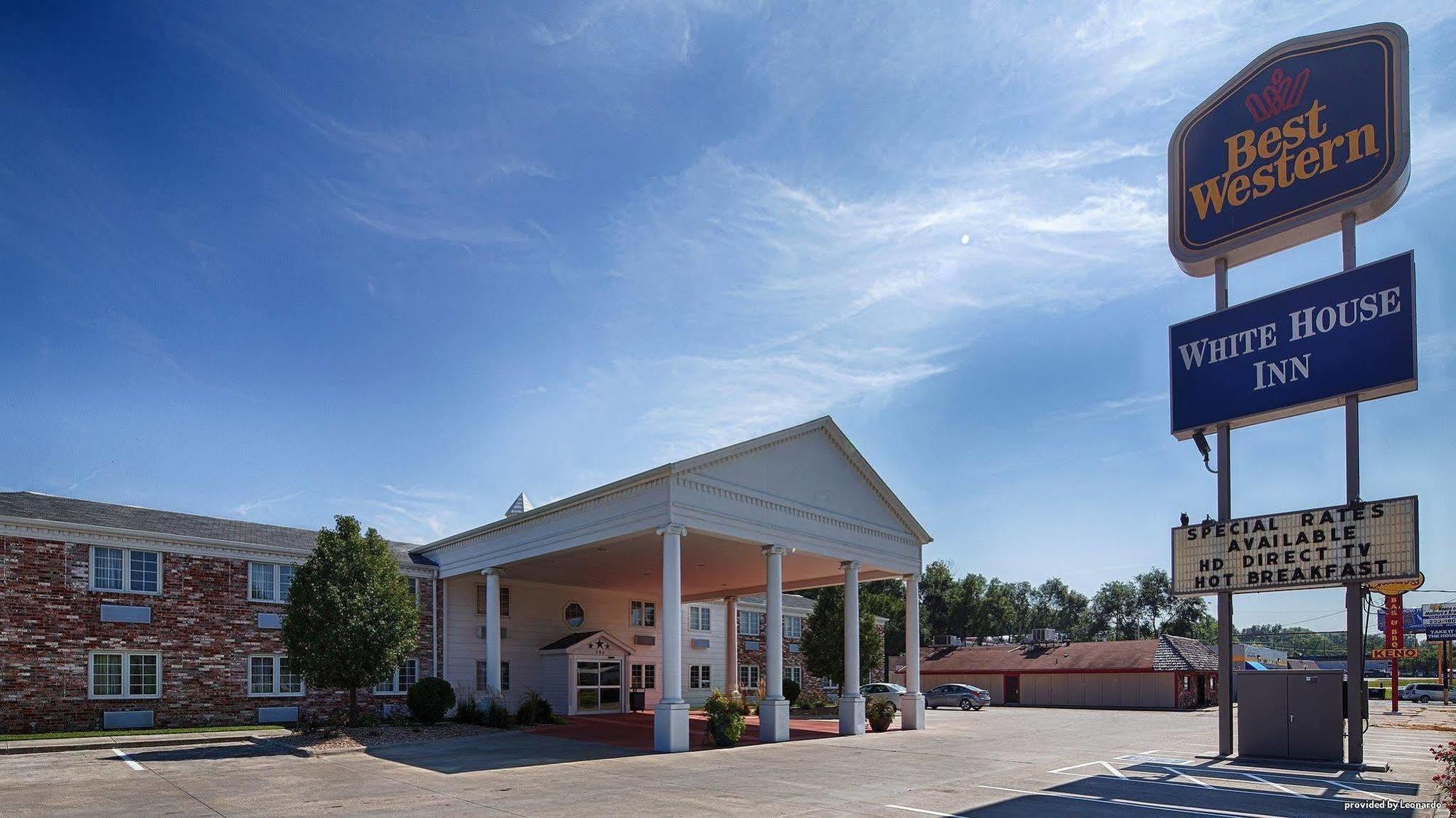 Hotel Baymont By Wyndham Bellevue - Omaha Exterior foto